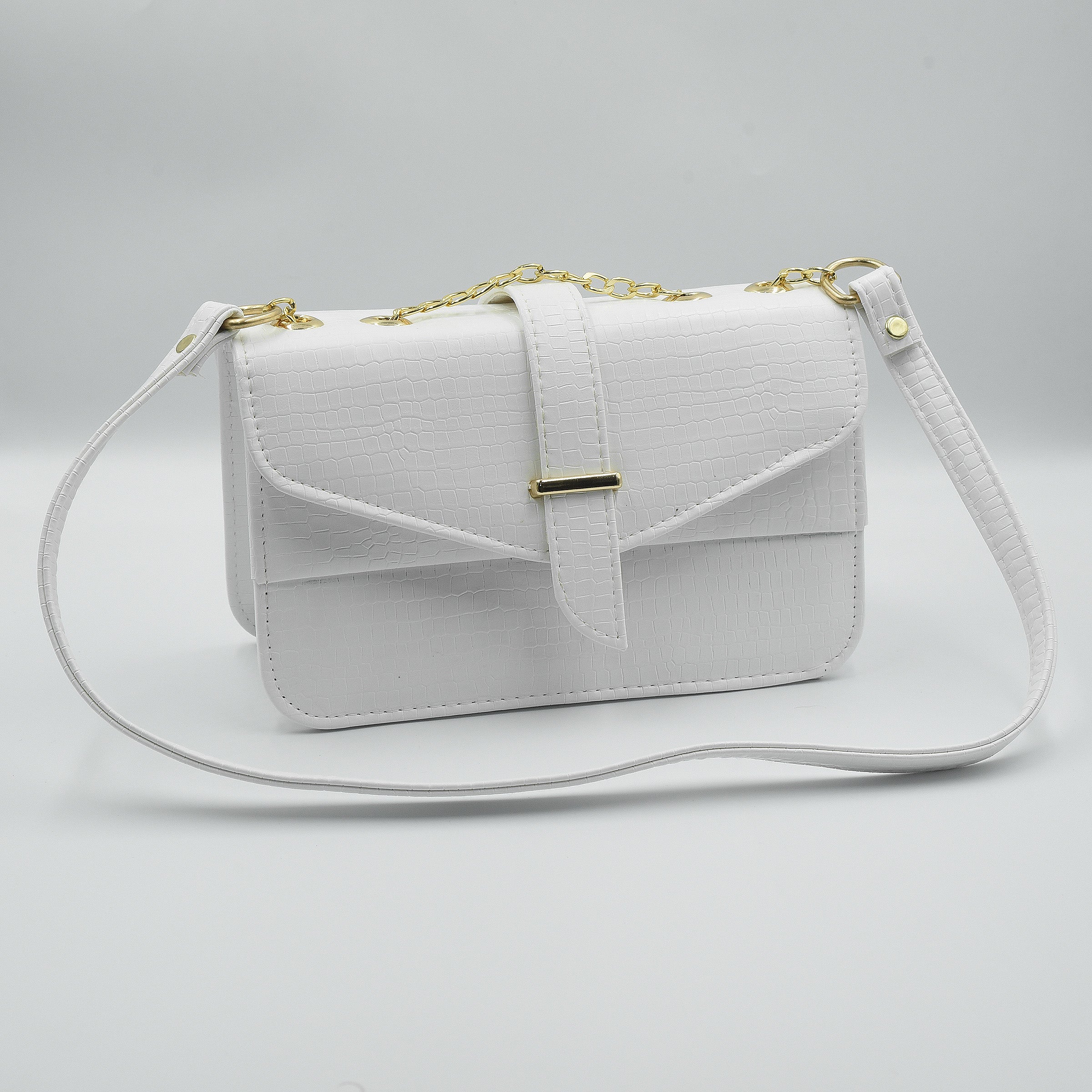 Stylisha crossbody chain bag - White