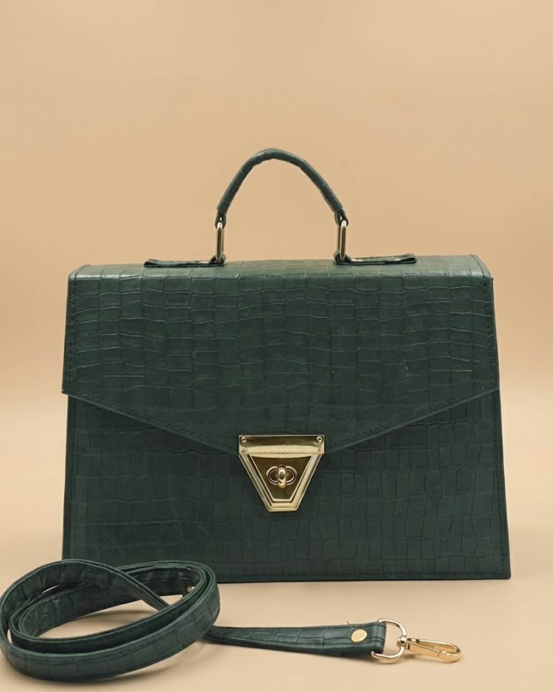 Quaint Crossbody Bag - Green