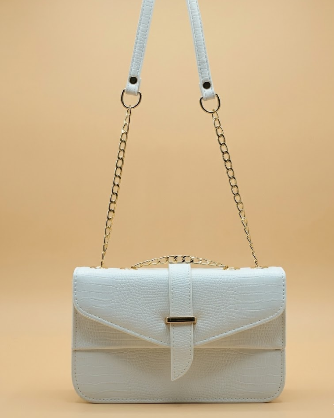 Stylisha crossbody chain bag - White