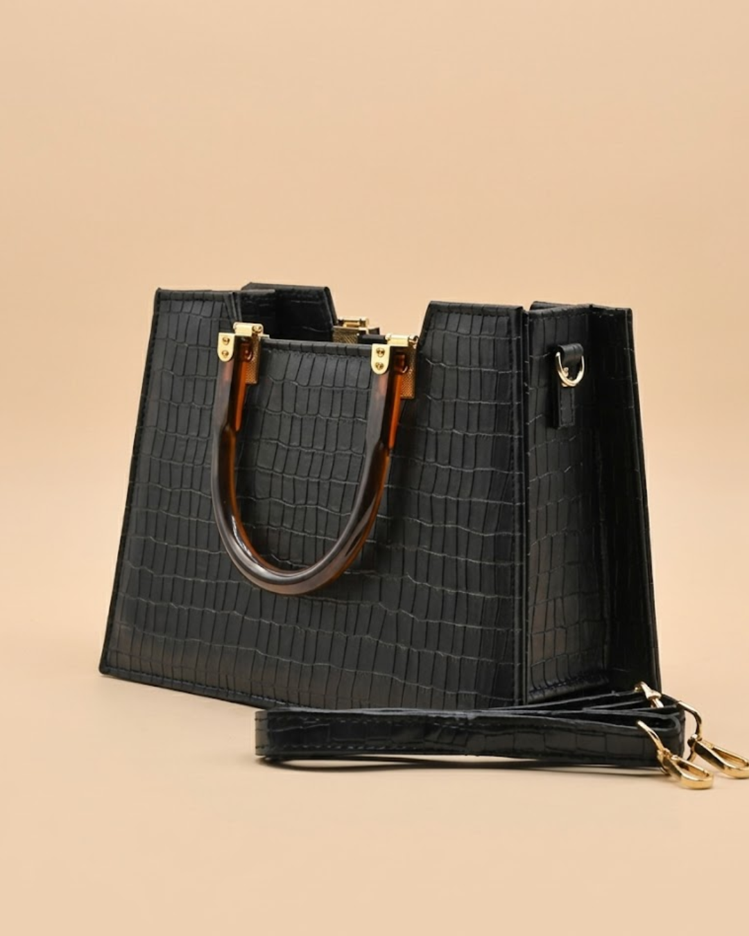 Atek - Cross Body Bag - Black
