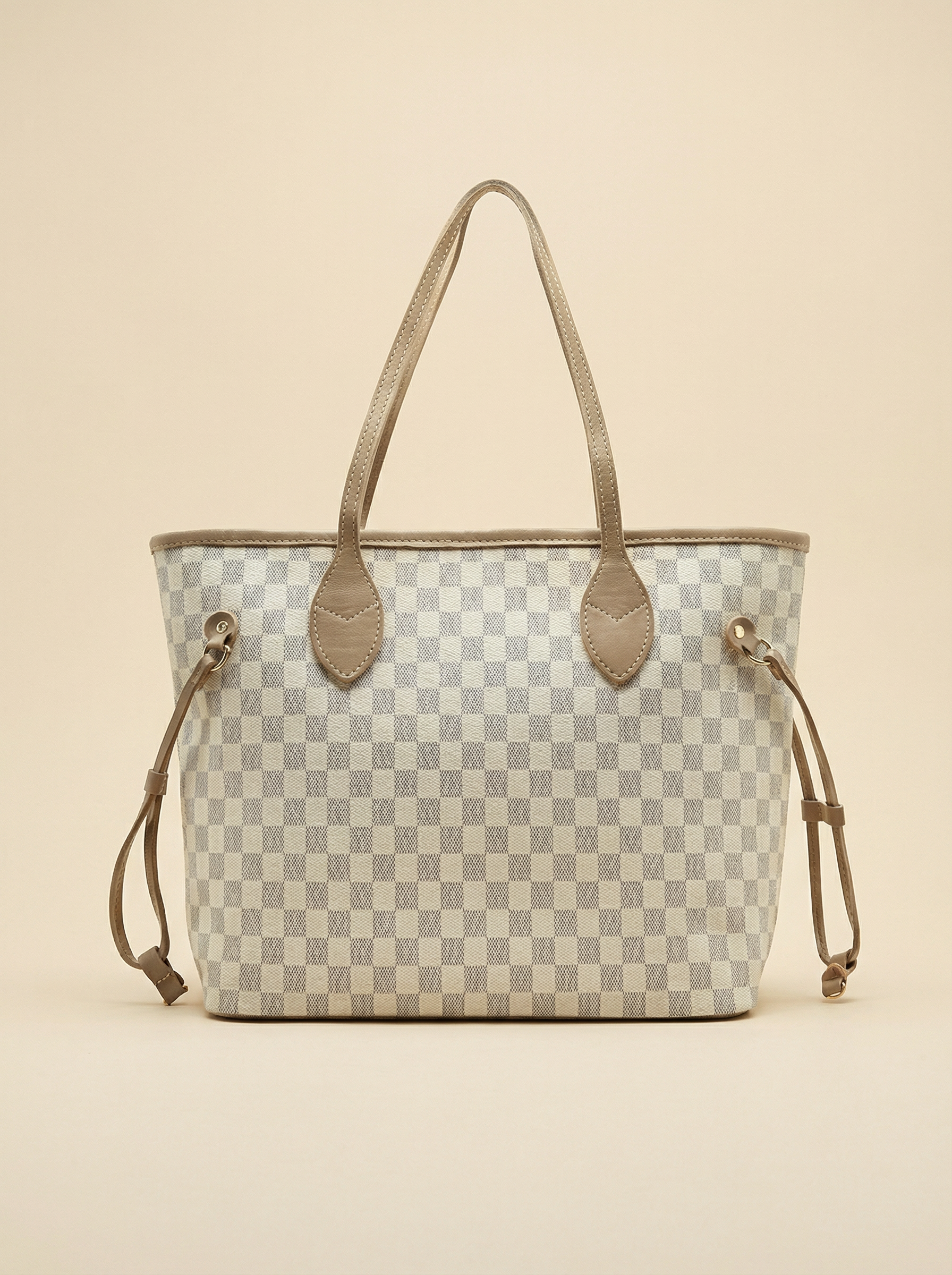 Amlam - Hand Bag - White